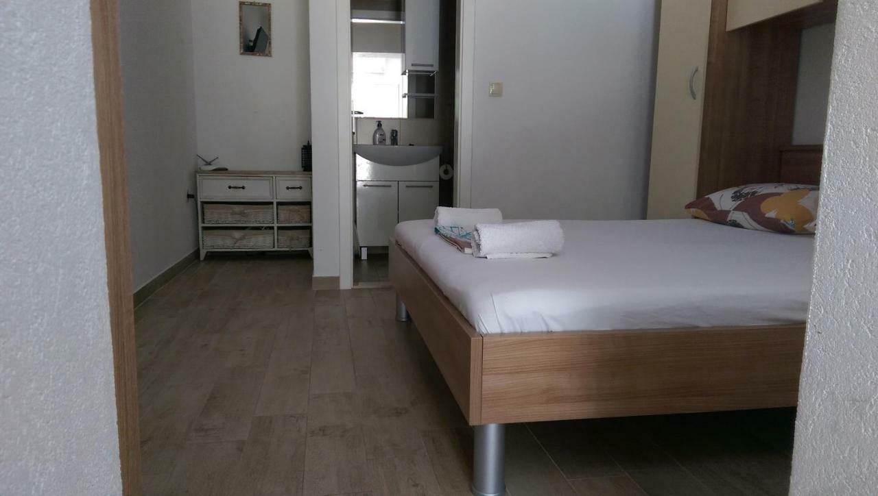 Apartmani Dina Makarská Exteriér fotografie