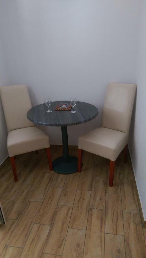 Apartmani Dina Makarská Exteriér fotografie