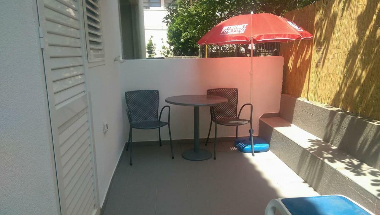 Apartmani Dina Makarská Exteriér fotografie